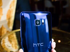 HTC U