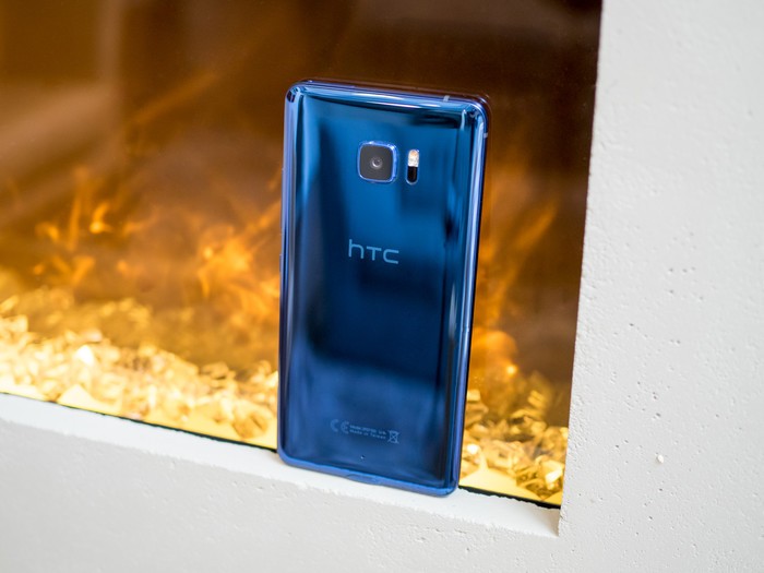 HTC U 11