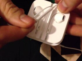 Apple Earpods 1