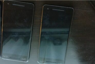 Bir baska Pixel 2 sizintisi telefonun genis on cercevelerini gosteriyor 1