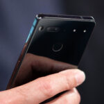 Essential Phone simdi 499 dolar Orijinal fiyatindan 200 dolar daha dusuk