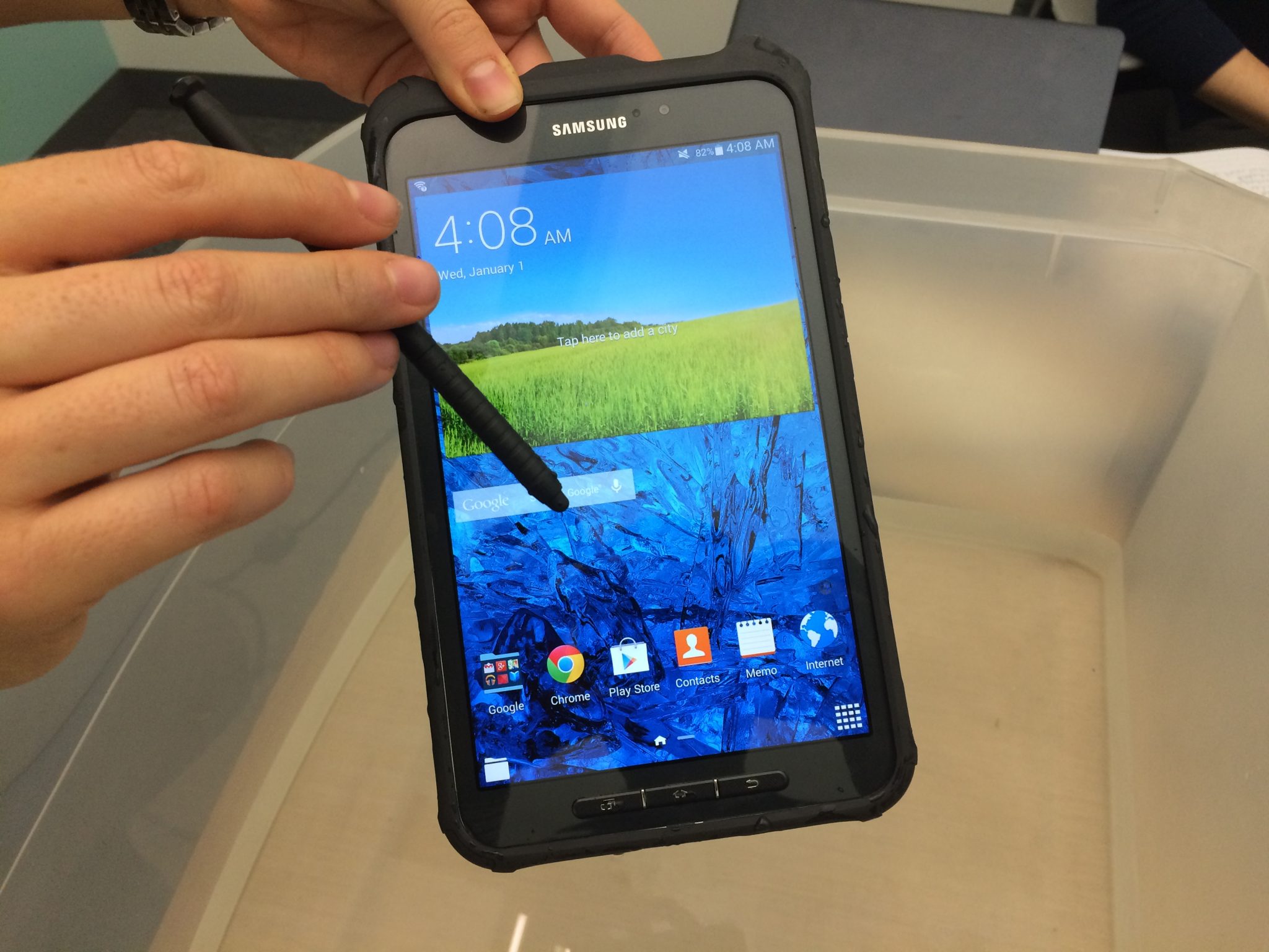 Samsung Tab Active 2’den Şaşırtıcı Özellik!