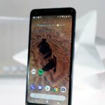 Google yeni renkli ekran modlari ile Pixel 2 XLi guncellestiriyor