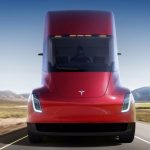 Teslanın yeni aracı Tek bir şarjla 500 mil yol kat edebilecek2