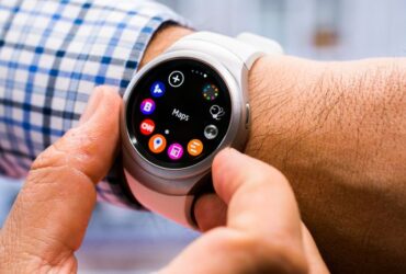 Yeni Samsung Gear S2 guncellemesi pil omru optimizasyonlarini getiriyor