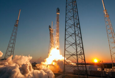 Falcon 9 DSCOVR Launch 879x485 1