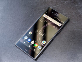 Sony Xperia XZ1 1