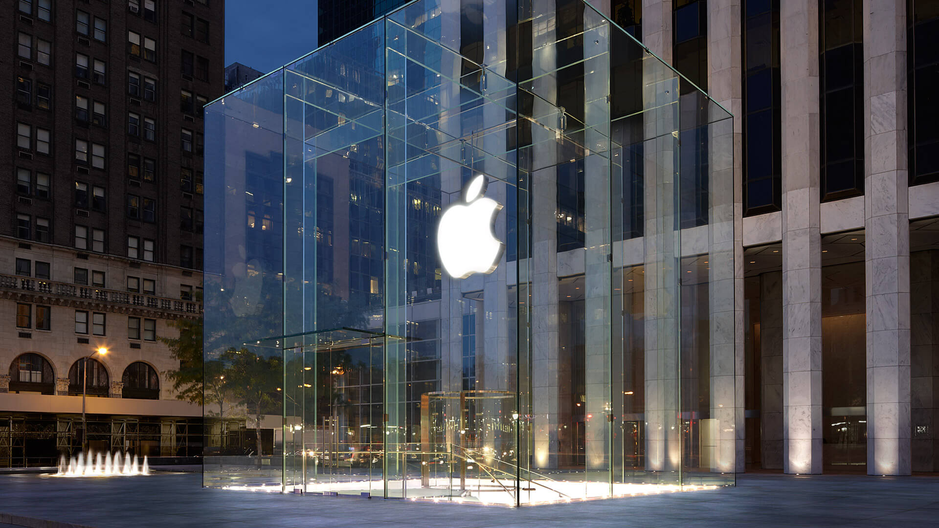 Dünyanın en büyük Apple müzesi Ukrayna’da açılıyor!