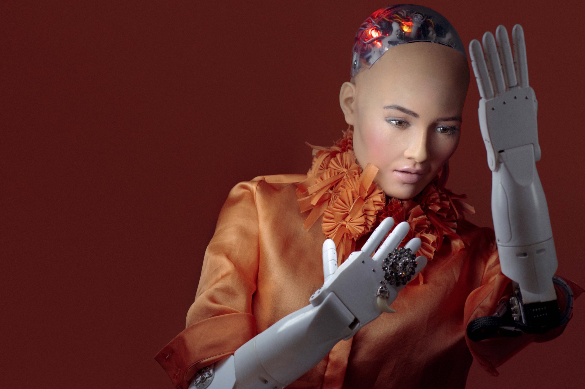 İlk İnsansı Robot Sophia, Türkiye’ye Geliyor