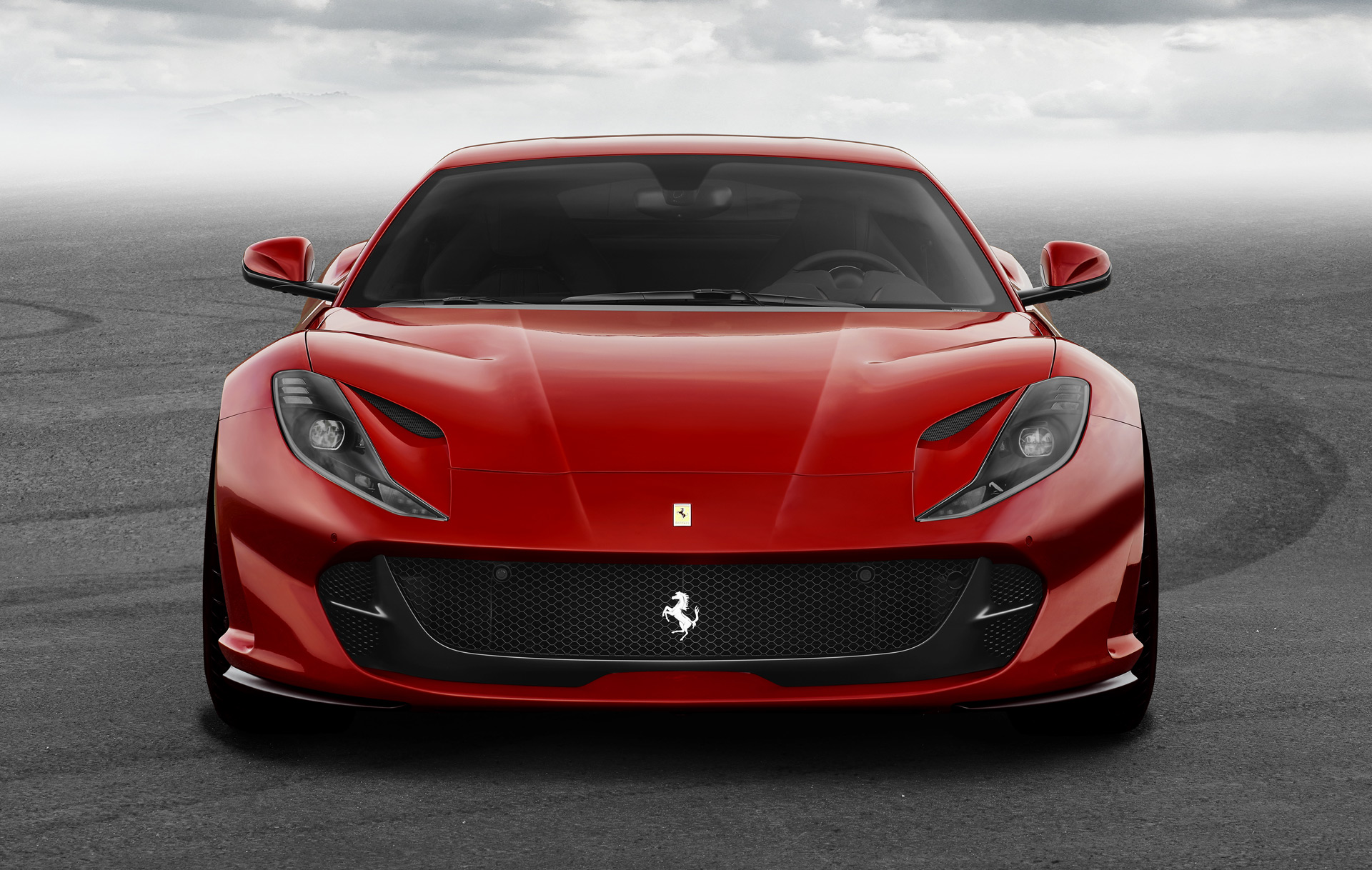 Ferrari, Tesla’dan önce elektrikli süper otomobil üreteceğini duyurdu!