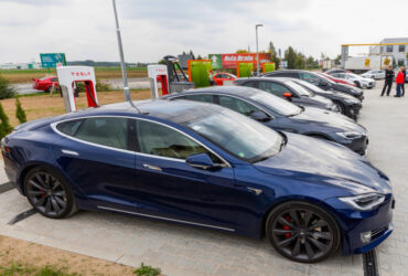 tesla 1