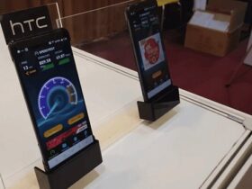 HTC U12 1