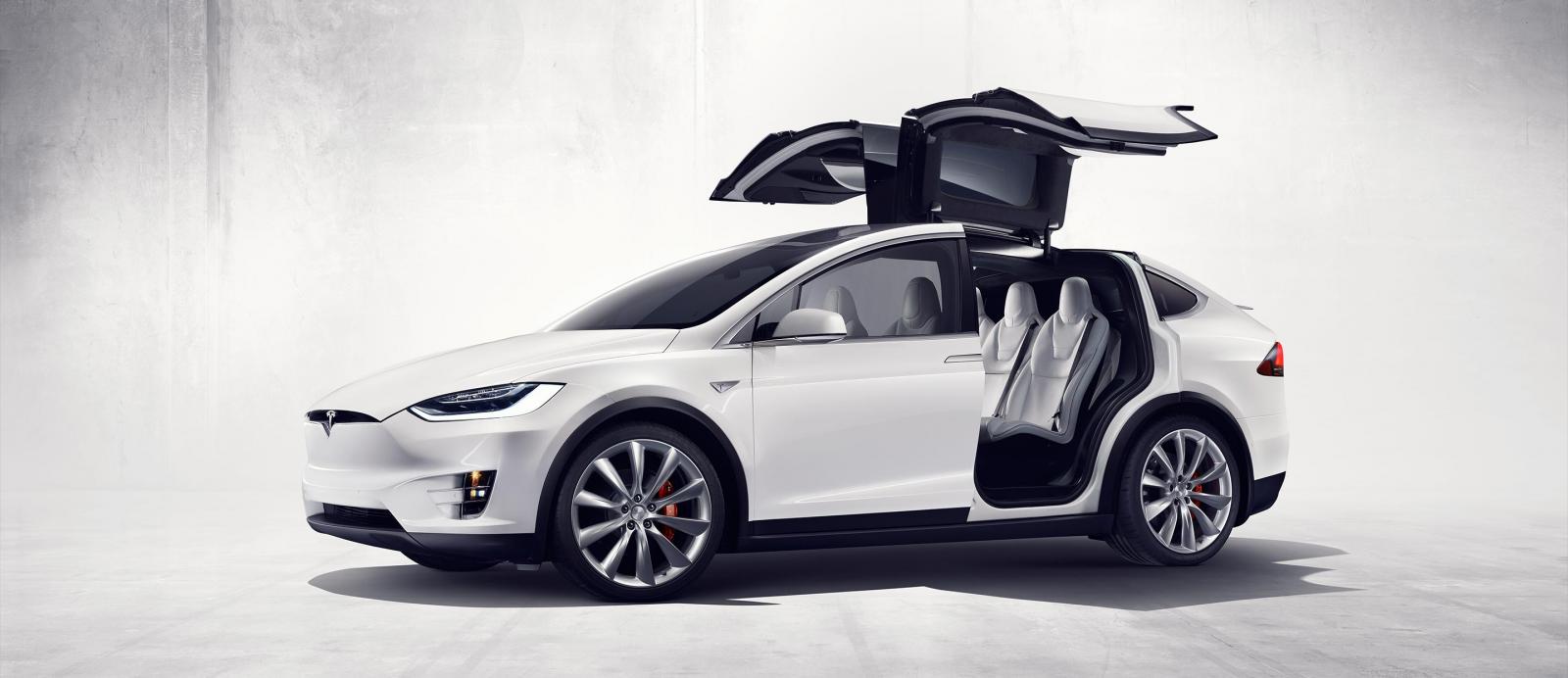 Tesla X Gizli Ozellikler 1