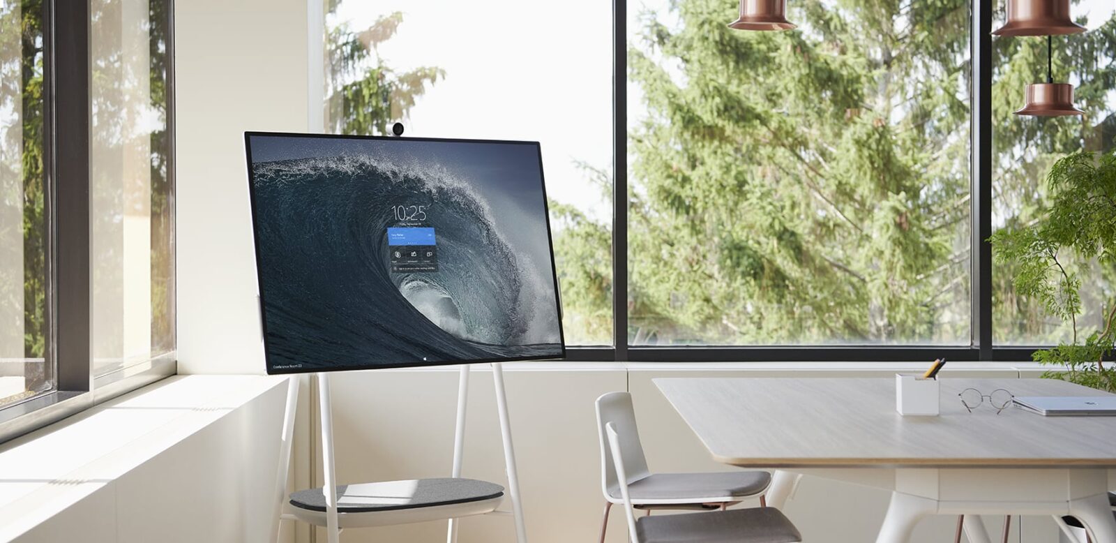 Surface Hub 2