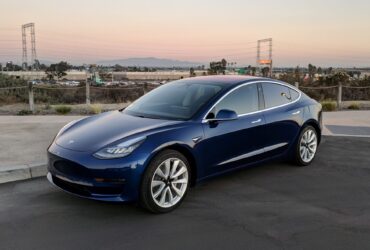 Tesla Model 3s 1