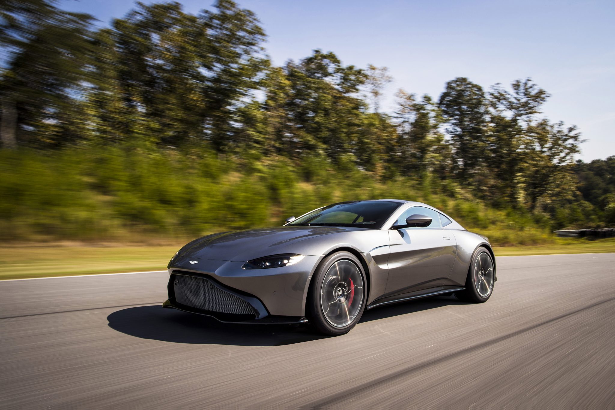 510 Beygir Gücünde ki Aston Martin Vantage Türkiye’de