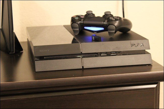 Sony PlayStation 4