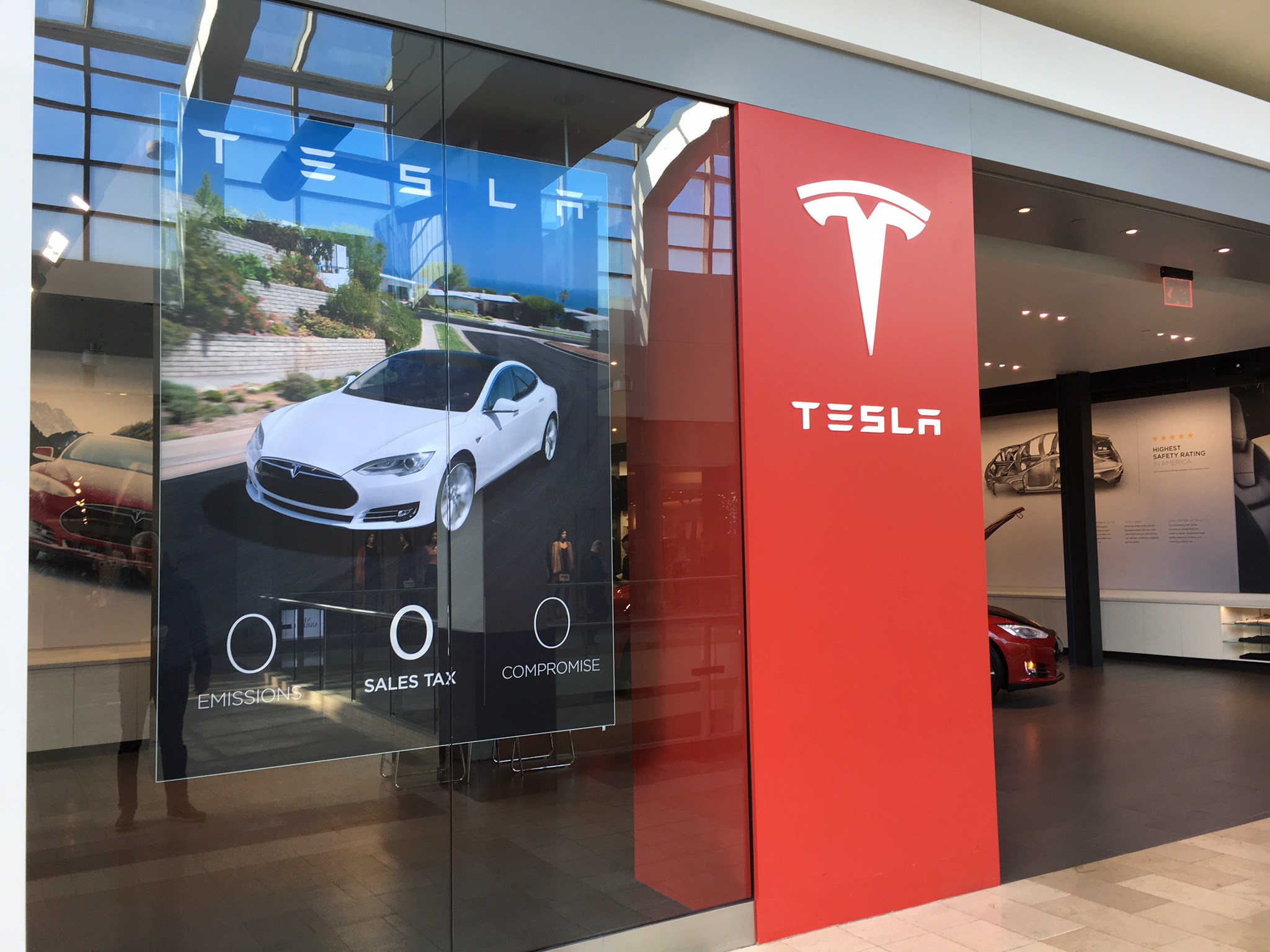 Ticaret savaşı en çok Tesla’yı etkiledi: Otomobil fiyatları uçtu!