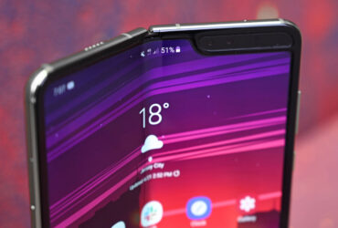 Samsung Galaxy Fold 1