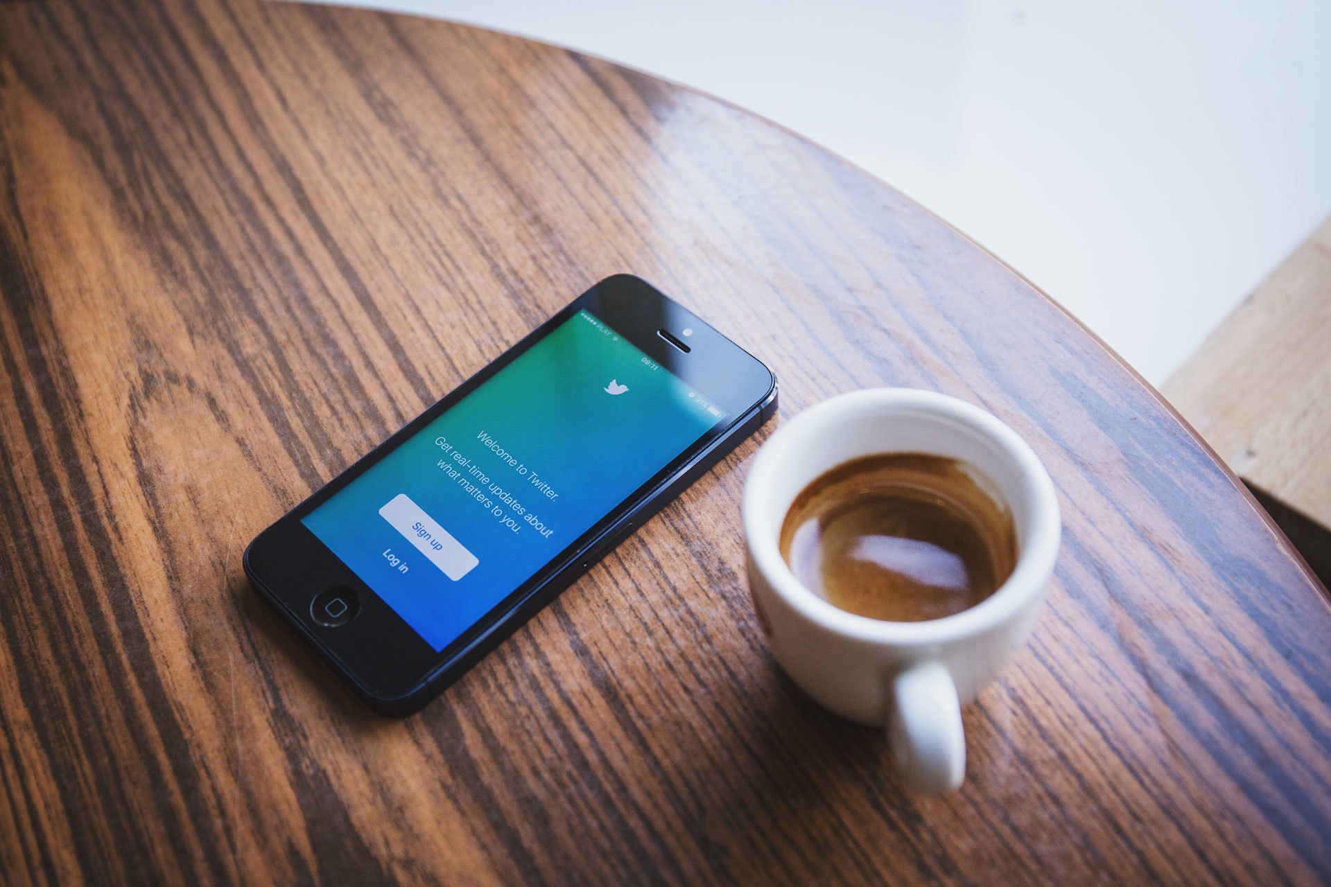 Kariyeriniz İçin Twitter’ı Etkili Olarak Kullanma 4 İpuçları