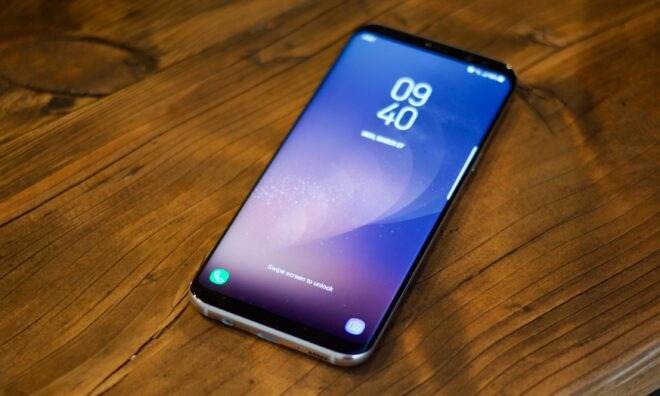 s8 telefon 1