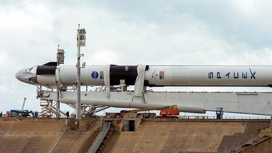 spacex reuters 16 9 1590605198