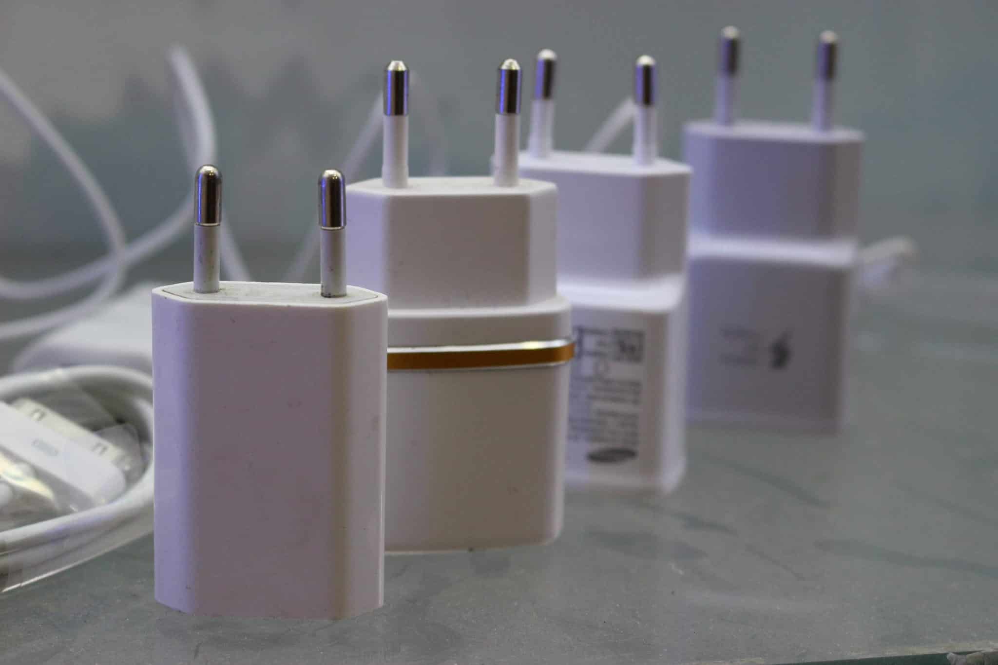 iPhone Şarj Aletinin Orijinal Olduğu Nasıl Anlaşılır?