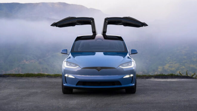 2026 Tesla Model X 5 copy 660x371 1