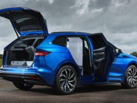 skoda enyaq cargo rear quarter static doors open copy 660x371 1