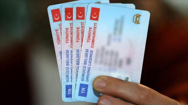 yeni kimlik pasaport ehliyet fiyatlari belli oldu copy 660x371 1