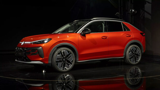 Yeni Volkswagen T-Roc, Türkiye’de mart ayında satışa sunulacak 91 2026 VW T Roc 26 copy 660x371 1