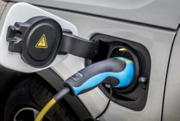 Plug-in hibrit araç sahiplerinin büyük bölümü, resmi testlerden üç kat daha fazla yakıt tüketiyor 96 2026 02 28 19 50 39 J32DJ 660x371 1