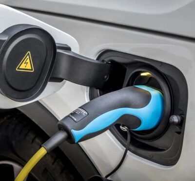 Plug-in hibrit araç sahiplerinin büyük bölümü, resmi testlerden üç kat daha fazla yakıt tüketiyor 92 2026 02 28 19 50 39 J32DJ 660x371 1