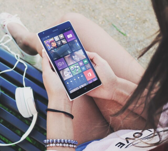 Nokia Asha Geri Dönüyor: HMD Yeni Nesil Model Hazırlıyor