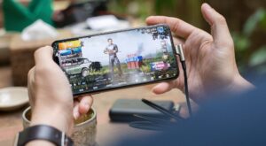 oyun telefonu Alınır mı? uzun kullanım yorumu