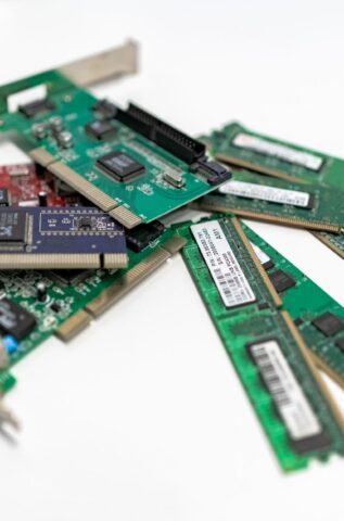 9 GB RAM: Yeni Sistemlerde Bellek Yarışı Başladı