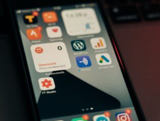 Google, Yapay Zeka Harcamaları ile Nakit Akışını Negatife Çevirdi