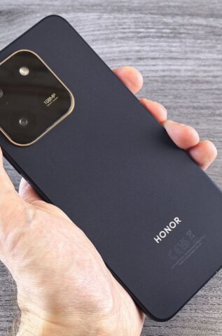 HONOR Magic V6, GLOMO’da iki ödüle birden layık görüldü
