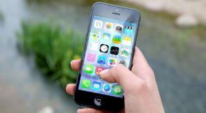 iOS 26.6 ile iMessage Güvenliği Güncelendi: Şüpheli Mesajlara Uyarı Sistemi