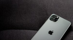 iPhone Pro 1 CM’lik Kamerayla Gelen Geleceğe Uyumlu Cihaz mı? – TeknoEkip