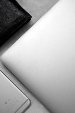 Samsung, Apple’ı Öne Çekerken Bellek Krizi Telefon Pazarını Sarstı