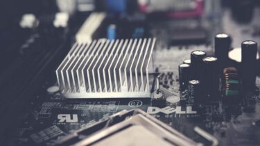 ŞOK Pazarlarda Lenovo Dizüstü Satışına Geçildi