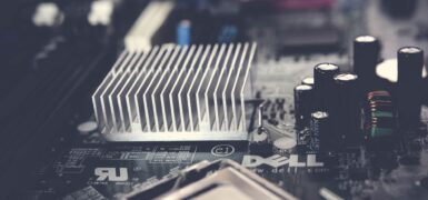 ŞOK Pazarlarda Lenovo Dizüstü Satışına Geçildi