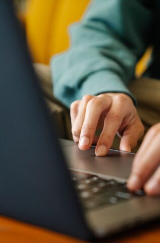 Windows 11 Başlat Menüsü: Yeni Boyut ve Gizleme Seçenekleri Eklendi