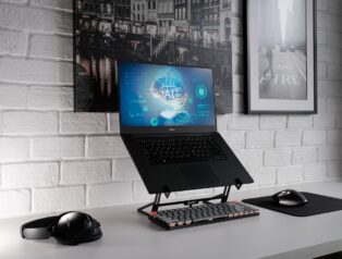 Yapay Zeka’nın Gizli Maliyeti: Elektrik ve Teknoloji Fiyatlarında Artış